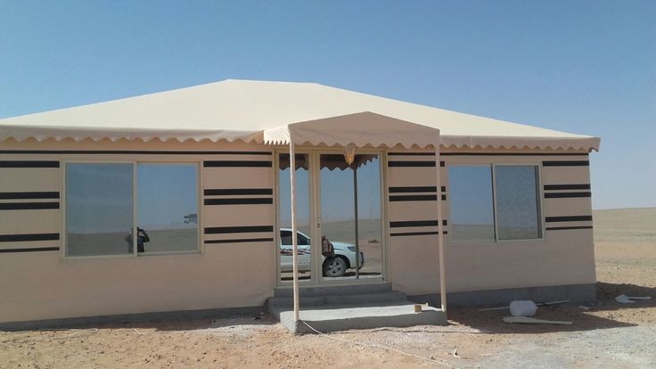 خيام مقاومة للحرارة والأمطار